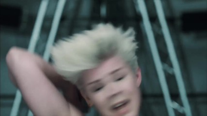 Robyn - Dancing On My Own'