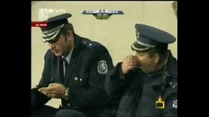 Господари На Ефира - Заспиващи Полицай На Мача България - Италия