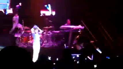 Justin Bieber-runaway love+never let you go, Hong Kong (13.05.2011)