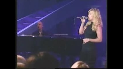 Kelly Clarkson - Breakaway (live) - Oprah 