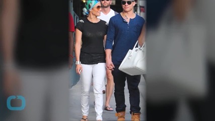 Jennifer Lopez and Casper Smart Back Together and Sealed With A Kiss
