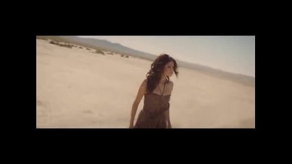 Selena Gomez and The Scene - Un Ano Sin Lluvia (a year without rain) На испански 