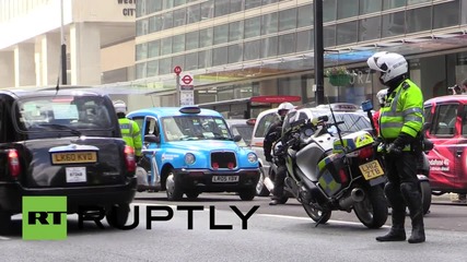 UK: Anti-Uber black cab protesters shut down London