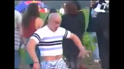 Смях !!! Яко Надрусан