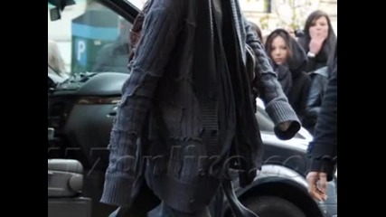 Bill Kaulitz with new hair (14.12.2009)