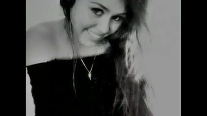 Miley Cyrus Private Photos 