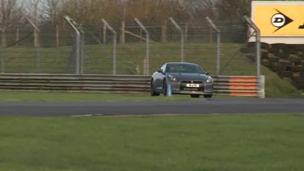 Porsche 911 Turbo vs Nissan Gt - R vs Audi R8 V10 