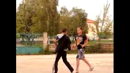 Manol Vs. Korki round 1