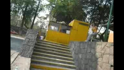Female Parkour & Freerunning - Kat
