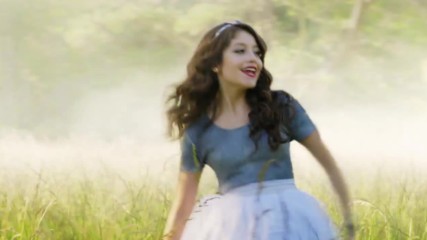 Soy Luna 2 - Karol Sevilla - Луна - Sólo para Ti ( Official Video) - епизод 67 + Превод