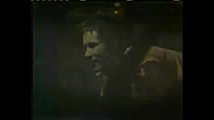 Sex Pistols - Holidays In The Sun (live)