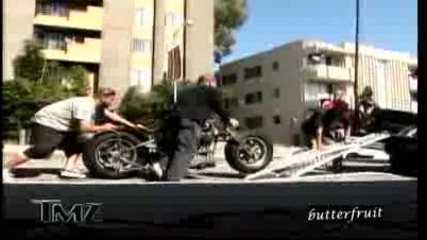 Брад Пит - инцидент с мотор в Лос Анджелис 