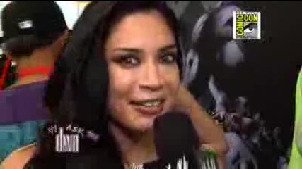 melina hosts a san diego comic con 2010 edition of 