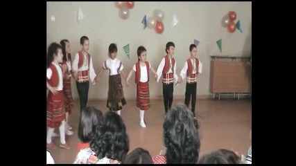 Народни танци. Ния - Сирма. Месец май 2008 г. - 6 