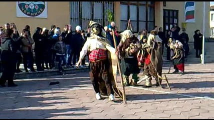 4erni4e - surova 