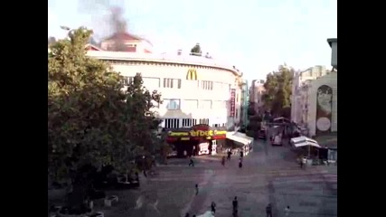 Пожар в Драматичен театър Пловдив!