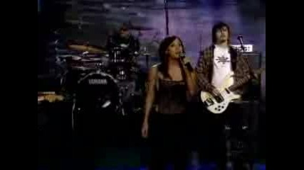 Natalie Imbruglia - Wrong Impression - Live