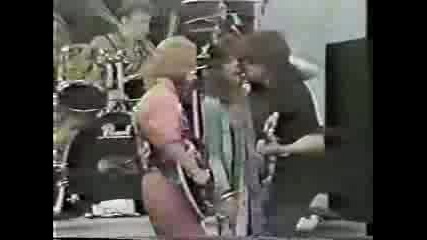 Aerosmith - Let The Music Do The Talking