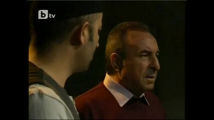Месут говори с Татко Раза за показанията на доктора