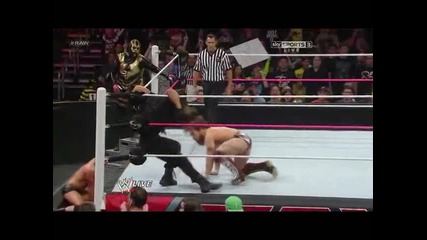 Първична Сила 2013 Daniel Bryan,goldust and Cody Rhodes vs.the Shield Randy Orton Triple H & Bigswow