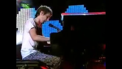 Muse - United States of Eurasia (live @ Rock in Rio 2010) 2/6 