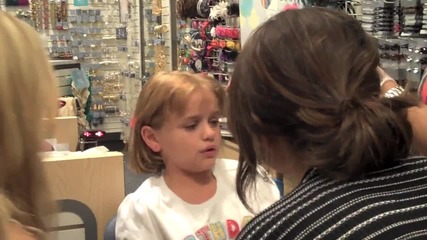 My Family, Selena and Me: Birthday Adventure - joey king