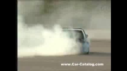 Volkswagen Golf Burnout And Sliding