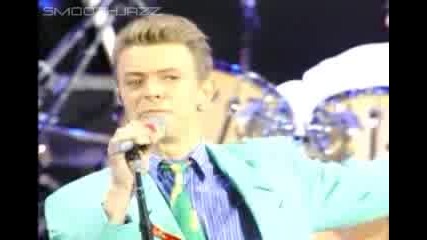 Queen, David Bowie & Mick Ronson - Heroes (Live)