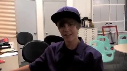 Justin Bieber Talks About His Most Awkward Kiss and Gives You Kissin 