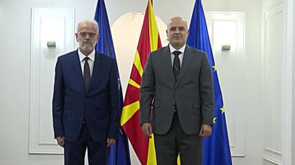 На официална церемония: Димитър Ковачевски предаде премиерския пост в РСМ