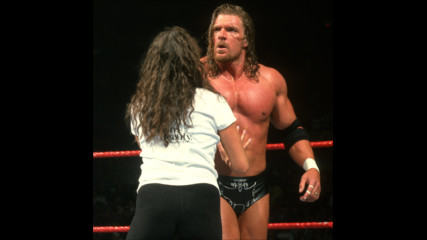 Kurt Angle, Triple H & Stephanie McMahon vs. Test, Albert & Trish Stratus: Raw, Sept. 18, 2000