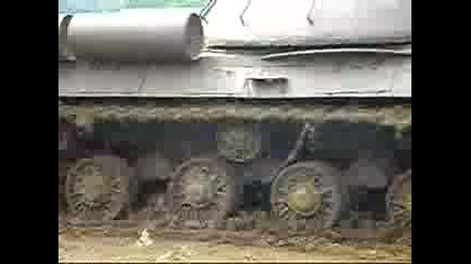 Тежък Съветски танк ИС-3