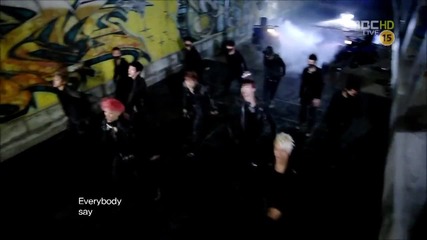 Exo's Chanyeol dancing to B.a.p - Power