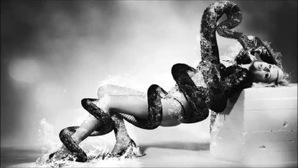Stanisha Amber Tiny - Snakedance (original Mix)