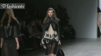 Ftv - London John Rocha Show - Fashion Week Fall 2011