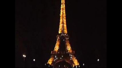Paris C est la nuit