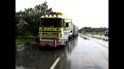 Пътна помощ Автокомплекс Димитров репатриране на Scania с 20t товар от Комотини до сервиза
