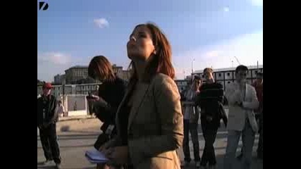 Спайдърмен се катери на небостъргач в Москва