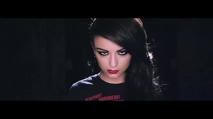 Cher Lloyd - Dub On The Track ft. Mic Righteous, Dot Rotten
