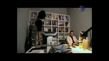 Цветелина Янева - автора е друг