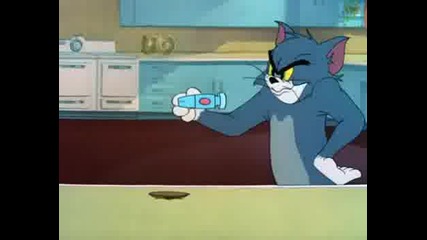 Tom &amp; Jerry  -  The Missing Mouse