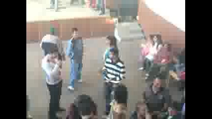 Video003