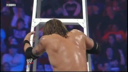 Edge - Diving Splash off a Ladder to a Table