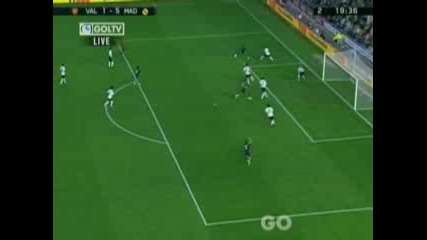 6. Robinho 1 - 5 Real Madrid