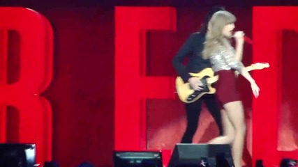 Taylor Swift - I Knew You Were Trouble - Z100 Jingle Ball 2012 Hd