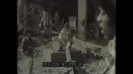 Jimi Hendrix - The Wind Cries Mary (resync)