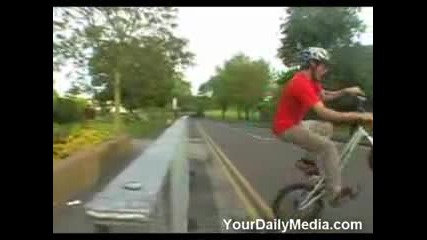 Tрудни и много опасни трикове с Bmx
