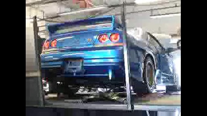 Essexs R33 Gt - R Dyno 1044 Whp