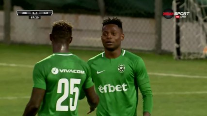 Лудогорец смазва Кайрат - 4:0 след дузпа