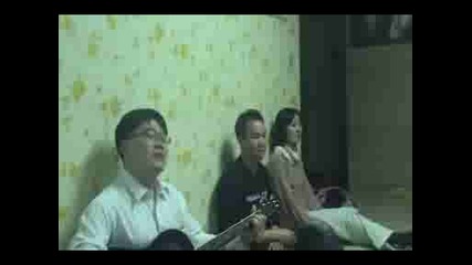 Корейски Мисионер пее на Български !!! 